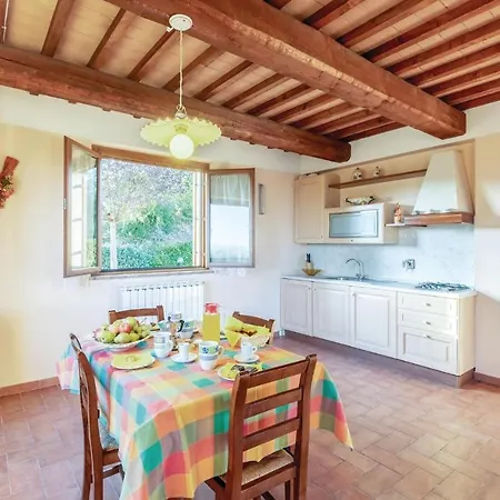 Seranna 2 Apartment *